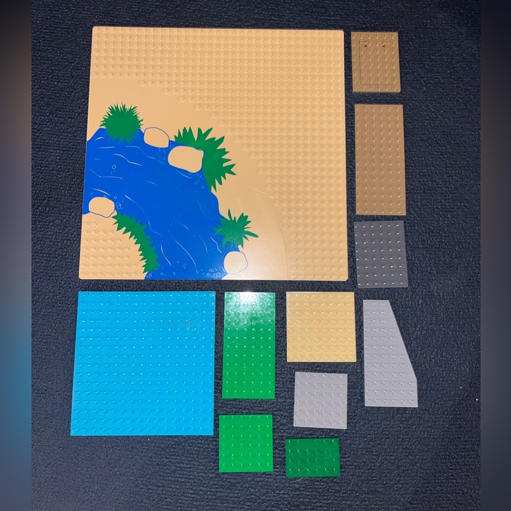 Base plates LEGO - Picture 3 of 4